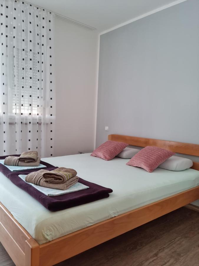 Appartments D&D Peroj Zewnętrze zdjęcie