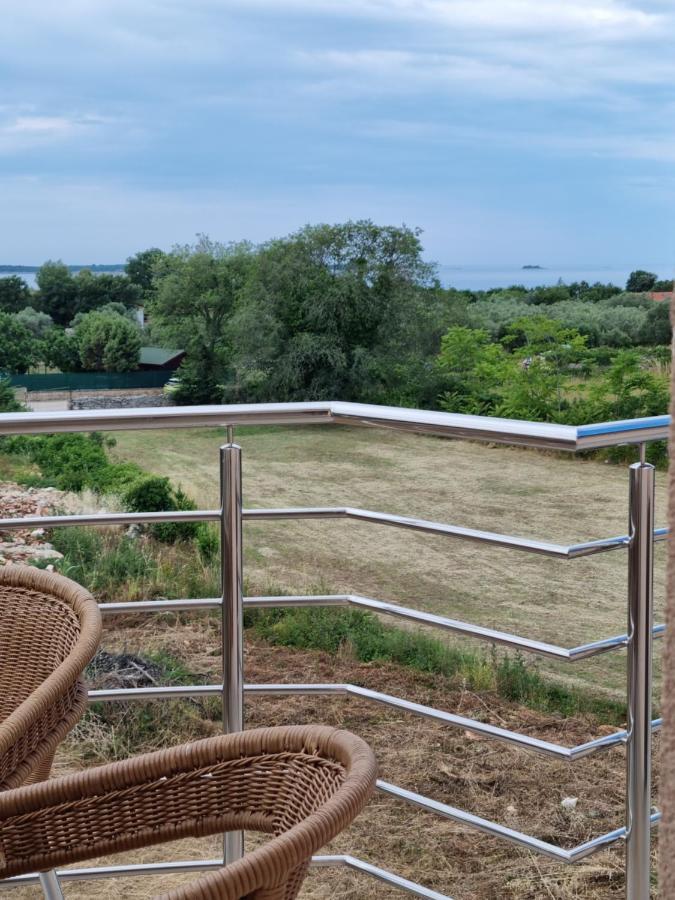 Appartments D&D Peroj Zewnętrze zdjęcie
